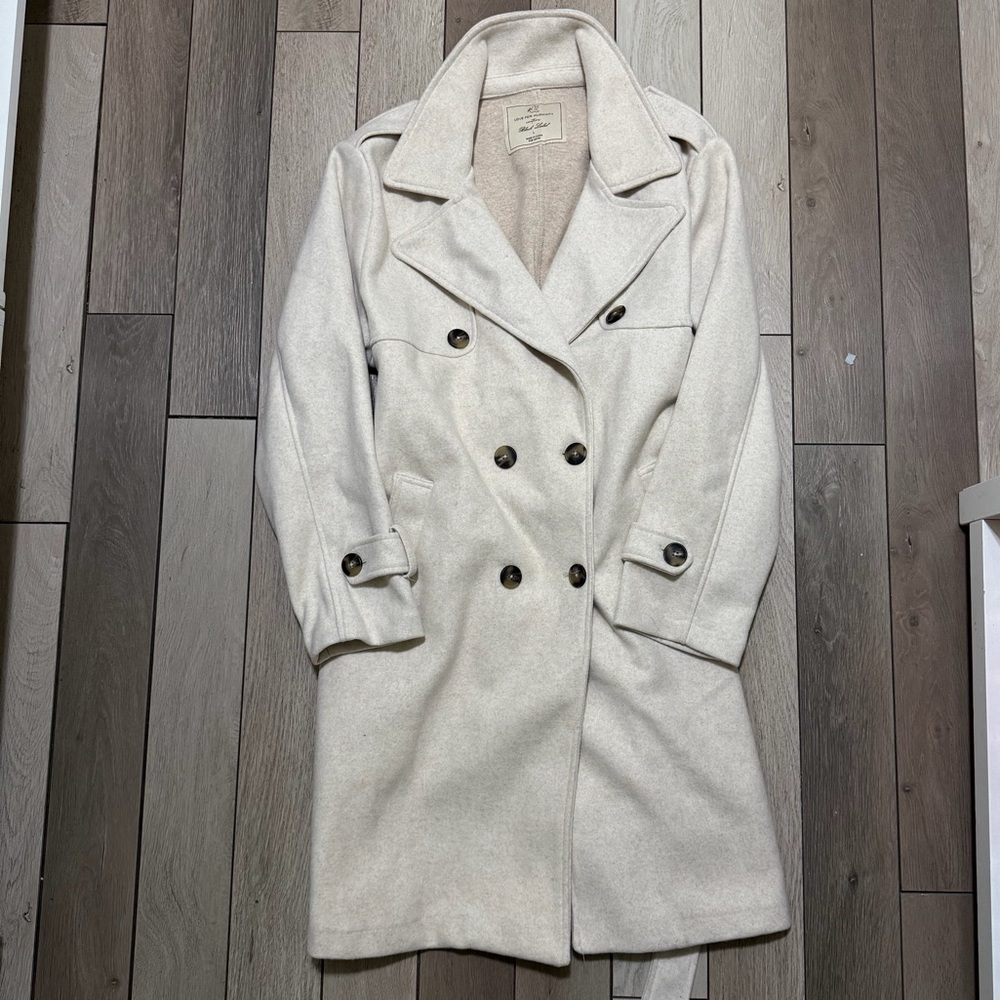 Black Label Cream Double-Breasted Trench Coat